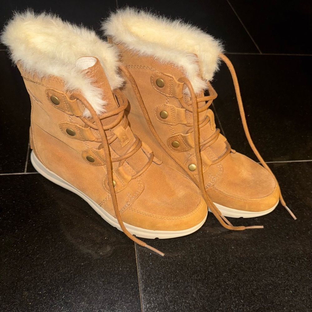 Sorel Winter Snow Boots Womens 6 Explorer Joan Brown Suede Faux Fur Waterproof